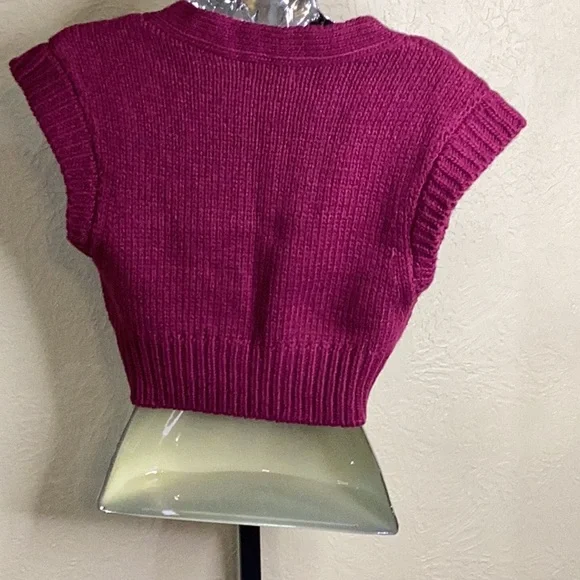 NWT SIZE M/S  For Love And Lemons Magenta Knit Vest - Picture 4 of 6